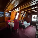 Ferienhaus Vikendica Petrovic