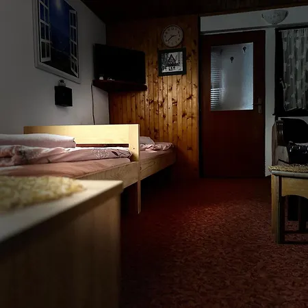 Feriehus Vikendica Petrovic *